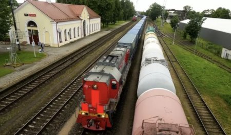 Литва возобновляет транзит российских товаров в Калининградскую область