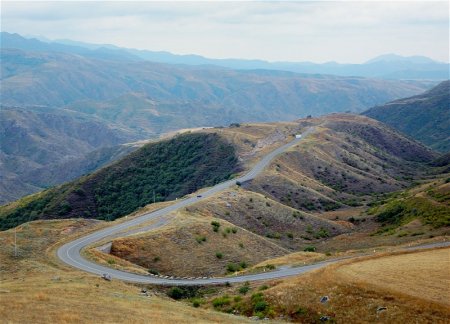 Строительство участка маршрута на территории Армении в обход Лачина начнется в августе