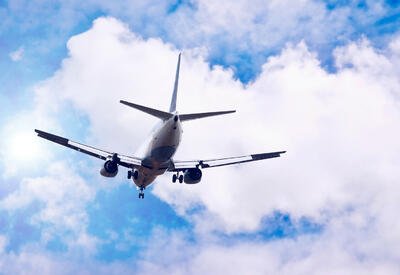 Пилот гражданского самолета потерял сознание во время полета