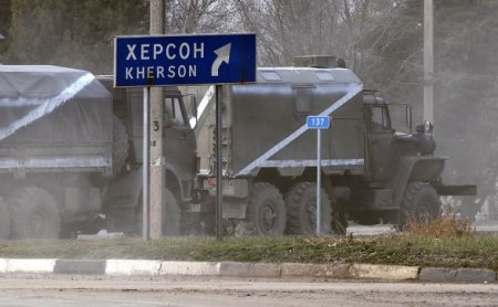 Военное командование России уехало из захваченного Херсона