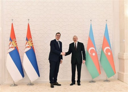 Александр Вучич позвонил Президенту Ильхаму Алиеву