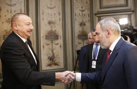 Глава Евросовета позвонит Алиеву и Пашиняну