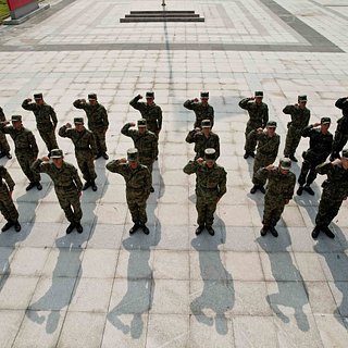 Китай призвал армию готовиться к войне