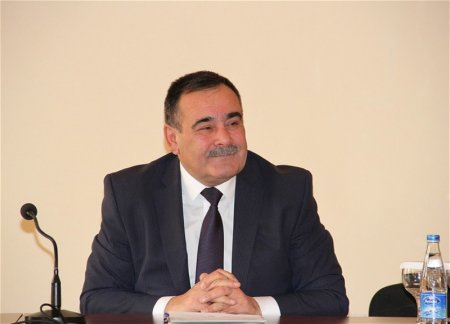 Ректора Азербайджанского государственного аграрного университета сняли с должности