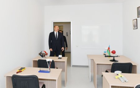 Ильхам Алиев принял участие в открытии Республиканского санатория туберкулезных заболеваний для детей и подростков в Баку - ФОТО Ильхам Алиев принял участие в открытии Республиканского санатория туберкулезных заболеваний для детей и подростков в Баку - ФОТО