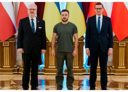 Зеленский встретился с премьером Польши и президентом Латвии