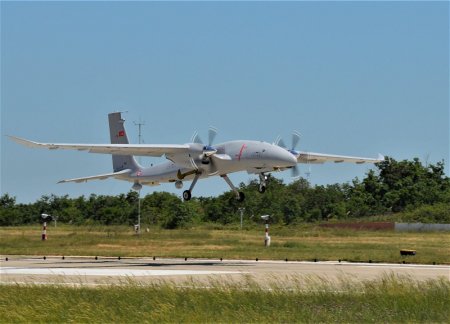 В Украине начнут собирать БПЛА Bayraktar Akıncı