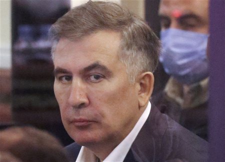 Саакашвили потерял сознание во время судебного заседания
