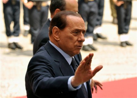 Берлускони предупредил о мировой войне из-за вступления Украины в НАТО