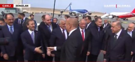 Ильхам Алиев встретил Реджепа Тайипа Эрдогана в аэропорту Зангилана 