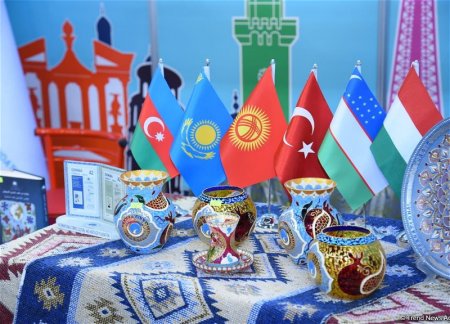 В Баку проходит Международная благотворительная ярмарка по случаю Дня ООН 