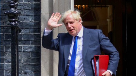 Борис Джонсон отказался бороться за пост премьера