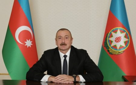 Ильхам Алиев поздравил Токаева