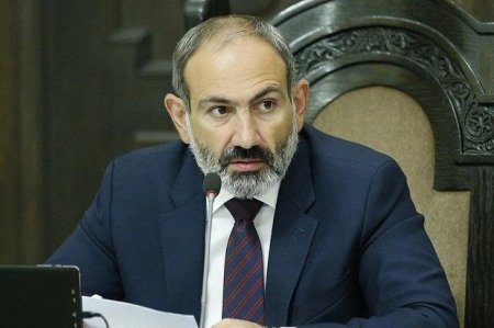 Пашинян переизбран главой правящей партии Армении