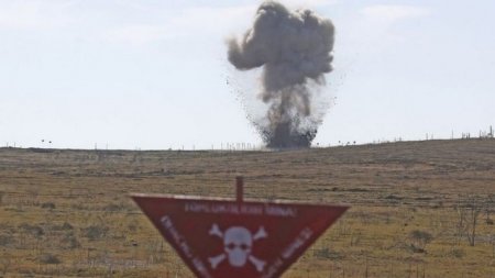 Военнослужащий МВД Азербайджана подорвался на мине