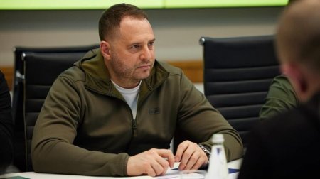 У Зеленского назвали причину обстрела Россией Киева