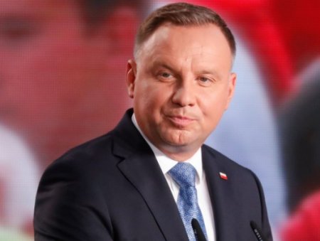 Президент Польши: на страну не нападали, ракета могла быть из Украины