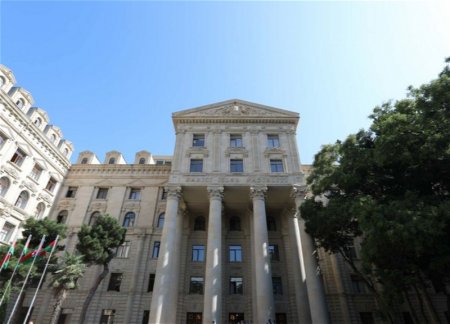 Азербайджан направил Франции ноту протеста