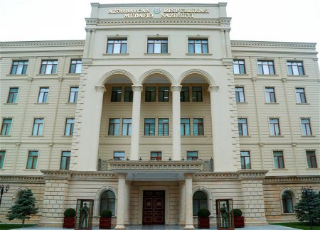 Минобороны Азербайджана опровергло информацию армянской стороны об обстреле позиций ВС РА