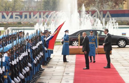 В Белграде состоялась церемония официальной встречи Президента Ильхама Алиева - ФОТО
