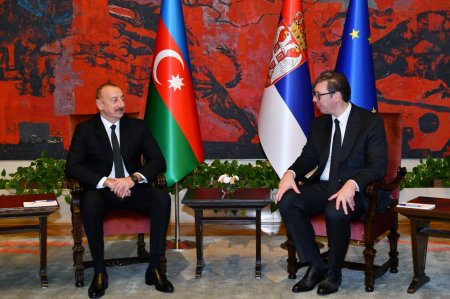 Президенты Алиев и Вучич провели встречу один на один - ФОТО