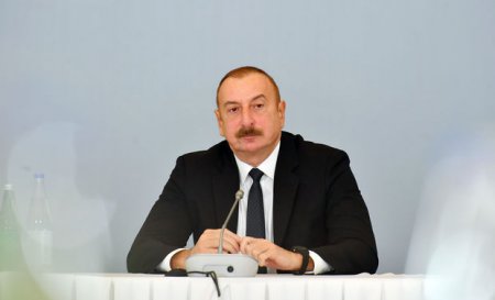 Ильхам Алиев: Благоприятное географическое положение позволяет нам играть важную роль в налаживании связей
