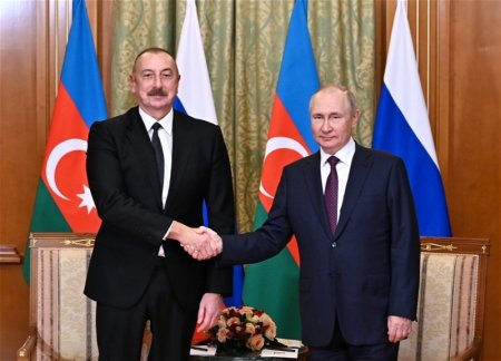 Президенты Азербайджана и России обсудили шаги по реализации трехсторонних соглашений