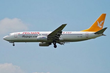 Самолет из Стамбула не смог приземлиться в тбилисском аэропорту из-за погодных условий