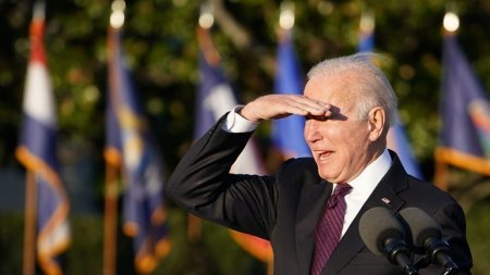 Байден поздравил сборную США с победой над Ираном