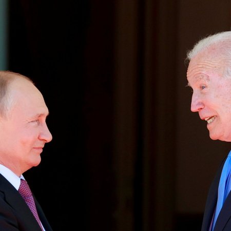 Байден назвал условие для переговоров с Путиным по Украине