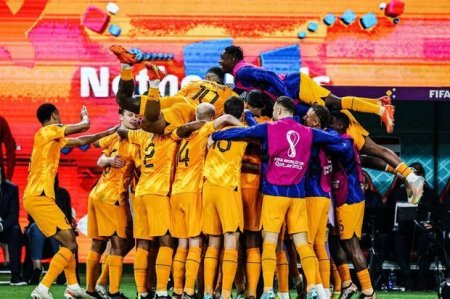 ЧМ-2022: Нидерланды обыграли США и стали первым четвертьфиналистом 