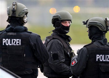 В ФРГ задержали десятки человек по подозрению в подготовке госпереворота