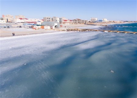 В Каспийском море начался процесс образования льда