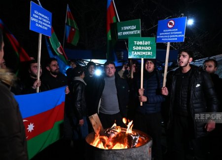 Акция протеста на дороге Ханкенди-Лачин продолжится и этой ночью