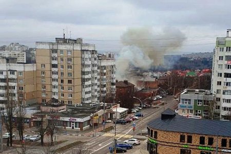 В российском Белгороде прогремели взрывы: есть погибший и раненые 