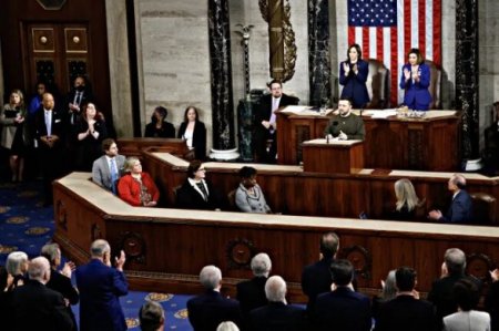 Зеленский в Конгрессе США: В следующем году наступит поворотный момент 