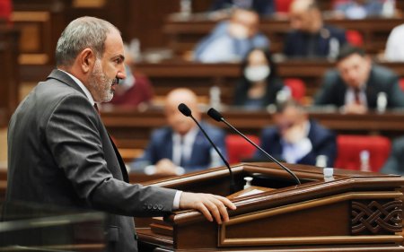 Пашинян: Ереван передал Баку предложения по мирному договору