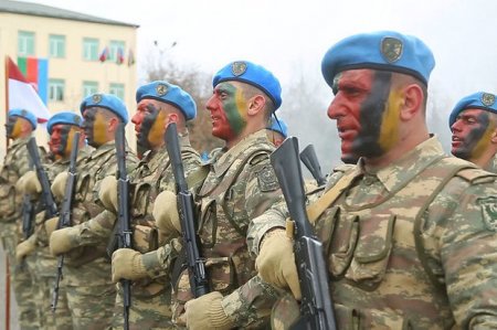 В Азербайджане объявлен прием в воинские части коммандос