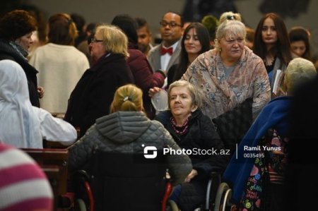  Проживающие в Баку католики отметили Рождество в церкви Святой Марии