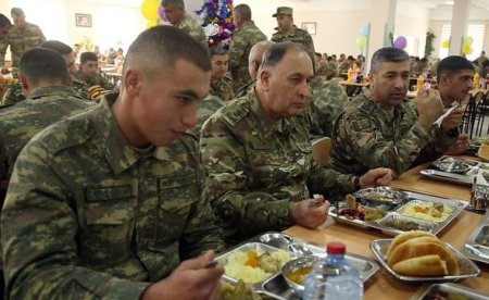 Начальник Генштаба азербайджанской армии дал поручения военнослужащим в Шуше 