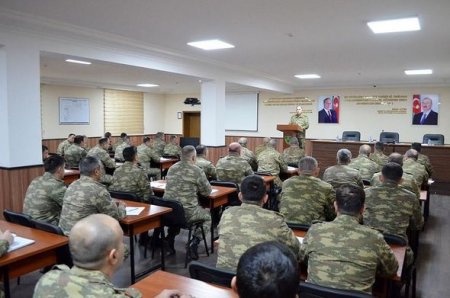 Начальник Генштаба азербайджанской армии дал поручения военнослужащим в Шуше 