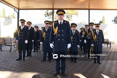 Граждане почтили память Полада Гашимова на его могиле 