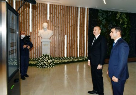 Президент Ильхам Алиев принял участие в открытии "Бакинского дома МСБ" - ФОТО