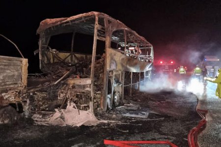 В Турции сгорел автобус: есть погибшие и пострадавшие