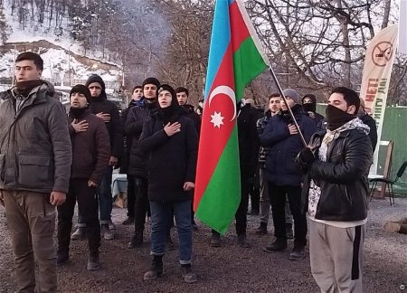 Мирная акция протеста на Лачинской дороге продолжается уже 37 дней