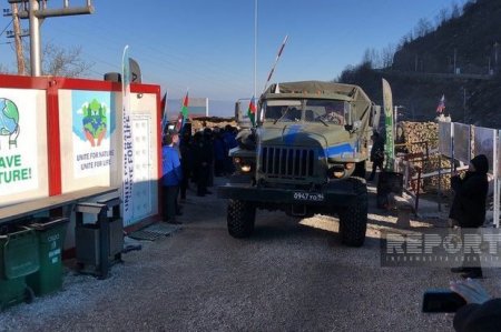 Автомобили РМК беспрепятственно проезжают по дороге Ханкенди - Лачын