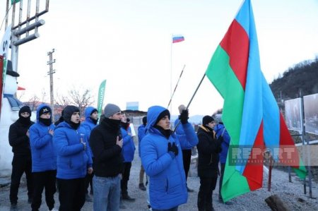 Акция на дороге Ханкенди - Лачын продолжается уже 55 дней - ФОТО