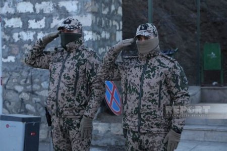 Акция на дороге Ханкенди - Лачын продолжается уже 55 дней - ФОТО