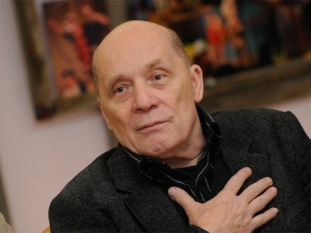 Актер Александр Филиппенко покинул Россию