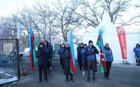 Акция азербайджанских экоактивистов на Лачинской дороге продолжается 